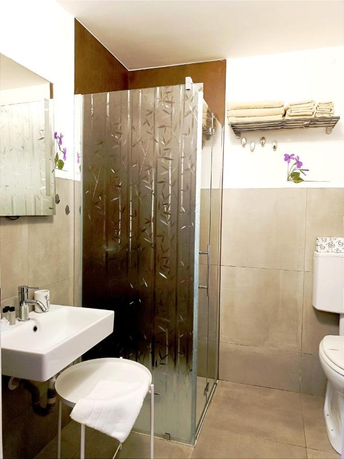 Elegante Loft A Orvieto Centro " Carvajal Rooms" Ngoại thất bức ảnh